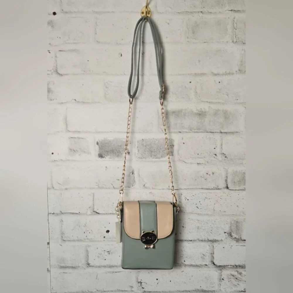 Chic Cat Design Green and Cream Crossbody / Handbag